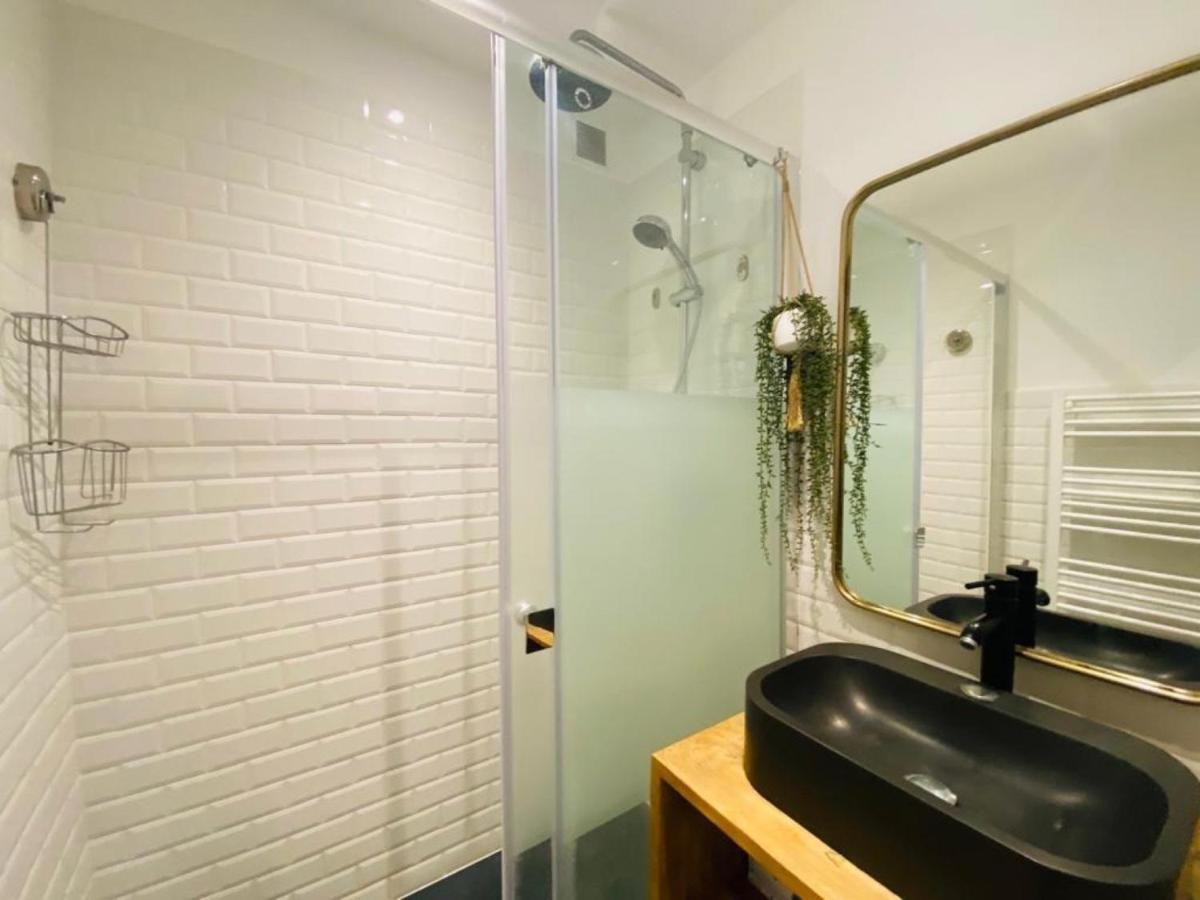 Marina Bella Apartment Коголен Екстериор снимка